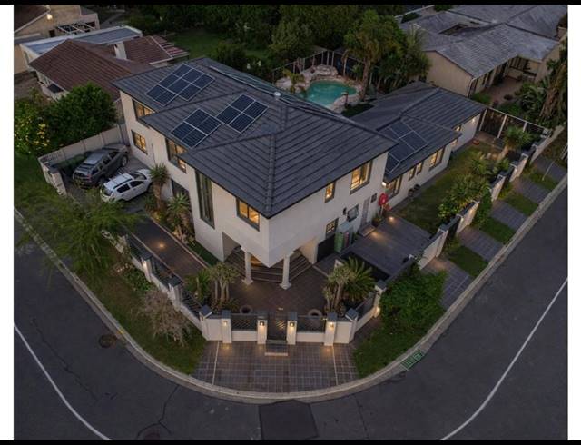 4 BEDROOM HOUSE FOR SALE IN FLAMINGO VLEI